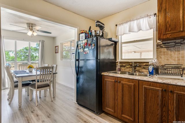 313 PR 6430, Hondo, TX 78861
