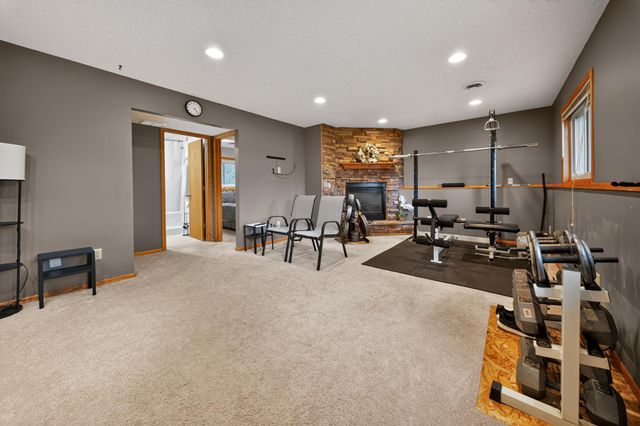 1309 86th Avenue N, Brooklyn Park, MN 55444