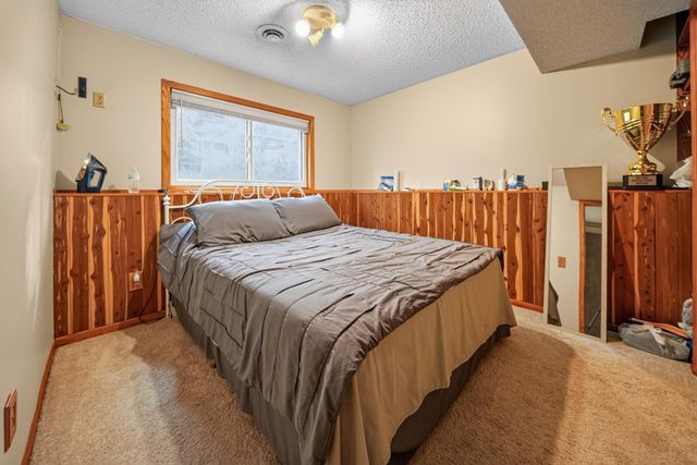 1309 86th Avenue N, Brooklyn Park, MN 55444