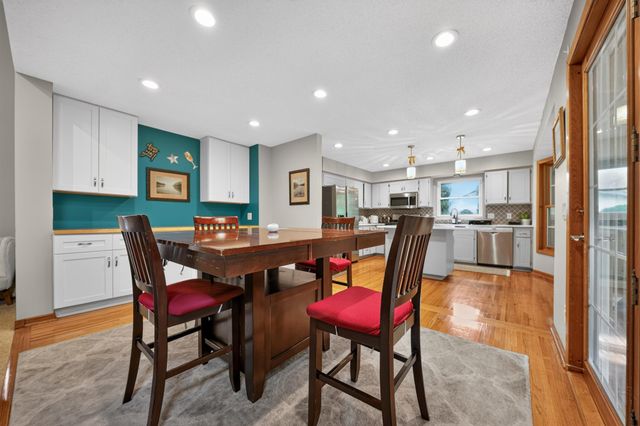 1309 86th Avenue N, Brooklyn Park, MN 55444