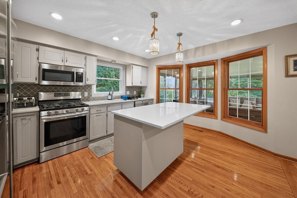 1309 86th Avenue N, Brooklyn Park, MN 55444 — photo 5