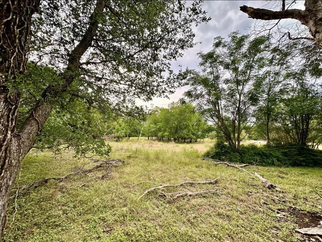 911 Penion DR, Austin, TX 78748