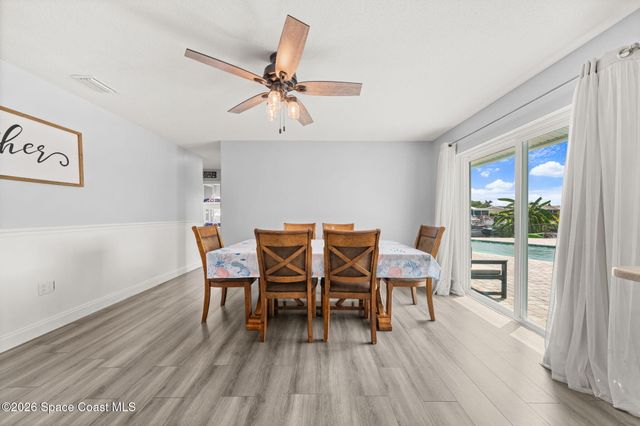 158 Via De La Reina, Merritt Island, FL 32953