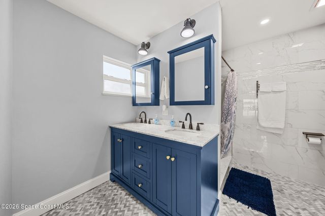 158 Via De La Reina, Merritt Island, FL 32953