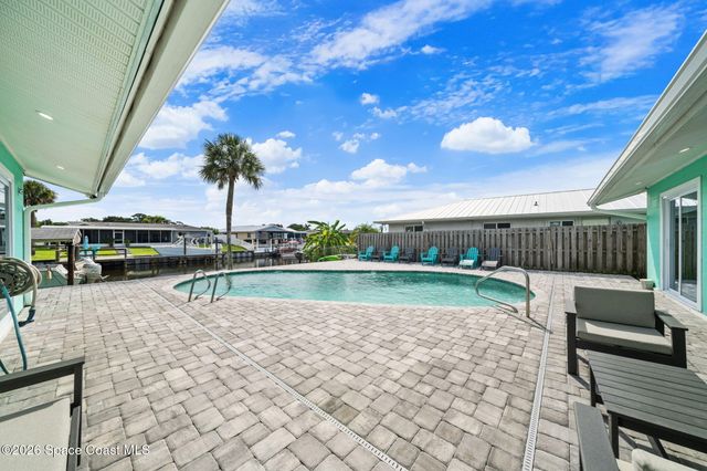 158 Via De La Reina, Merritt Island, FL 32953