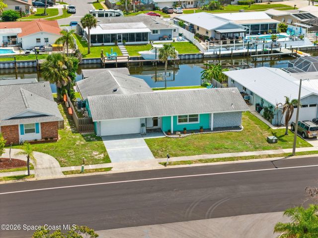 158 Via De La Reina, Merritt Island, FL 32953