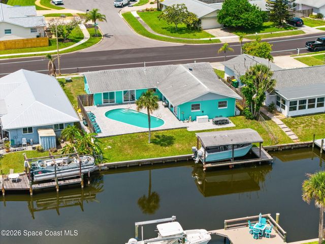 158 Via De La Reina, Merritt Island, FL 32953