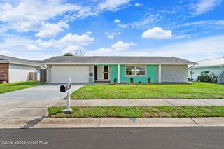 158 Via De La Reina, Merritt Island, FL 32953