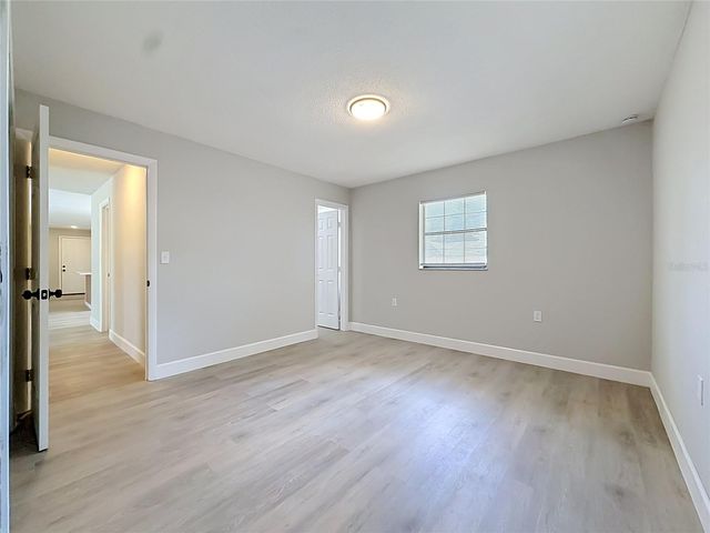 501 ROSE AVENUE, Fruitland Park, FL 34731