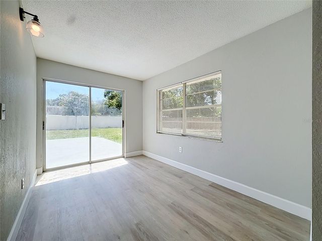 501 ROSE AVENUE, Fruitland Park, FL 34731