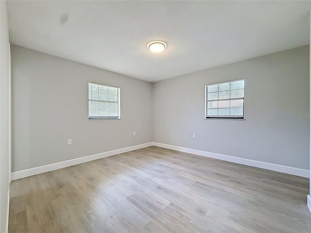 501 ROSE AVENUE, Fruitland Park, FL 34731