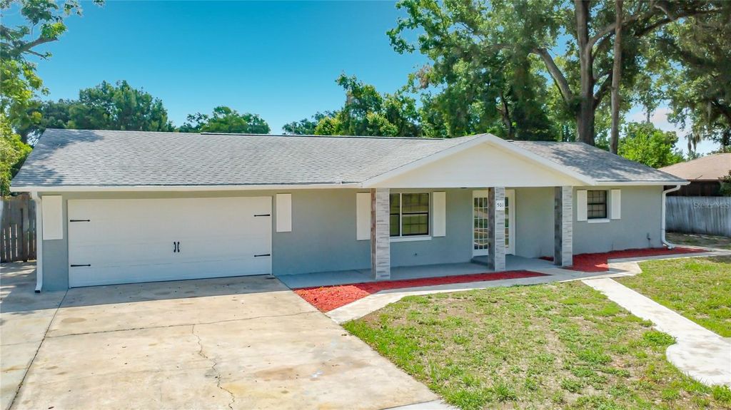 501 ROSE AVENUE, Fruitland Park, FL 34731