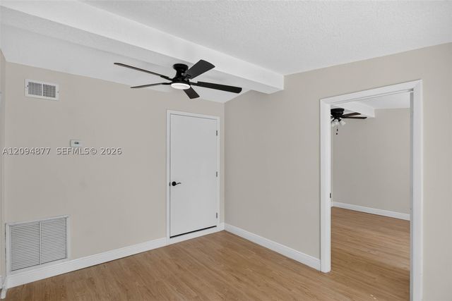 5197 NE 14th Ave, Pompano Beach, FL 33064