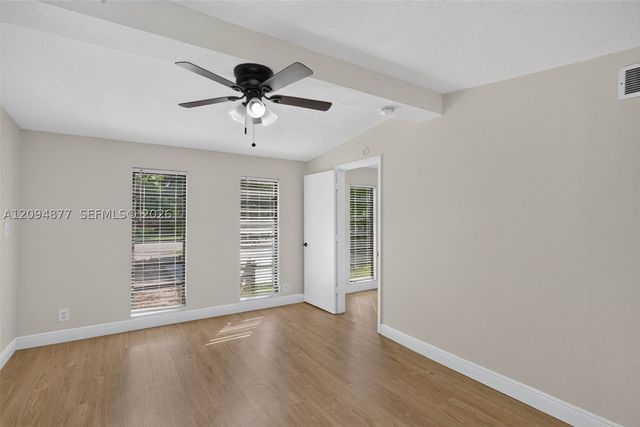 5197 NE 14th Ave, Pompano Beach, FL 33064