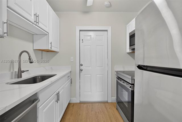 5197 NE 14th Ave, Pompano Beach, FL 33064