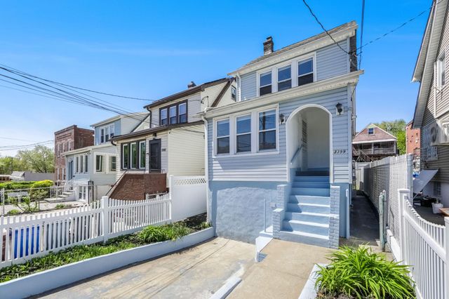 3399 Ely Avenue, Bronx, NY 10469