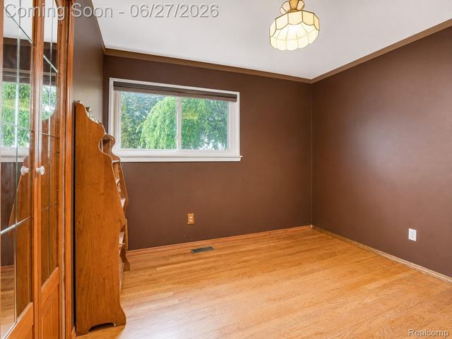 13533 Masonic Boulevard, Warren, MI 48088