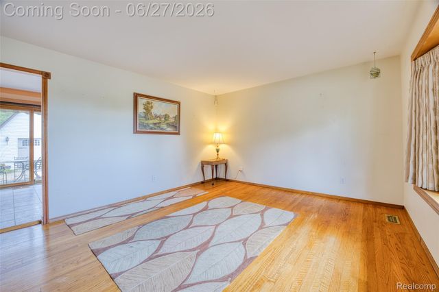 13533 Masonic Boulevard, Warren, MI 48088