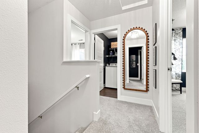 1860 SE Ashton Court, Waukee, IA 50263