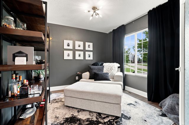 1860 SE Ashton Court, Waukee, IA 50263