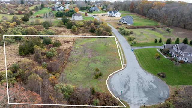 33 Farm View Drive, Norwich, CT 06360