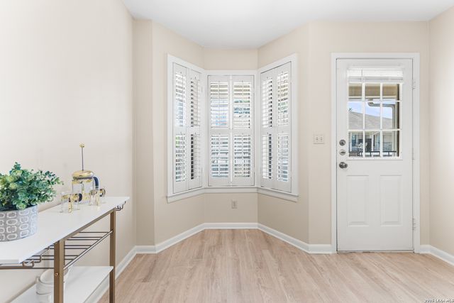2611 Eisenhauer Rd Apt 304, San Antonio, TX 78209
