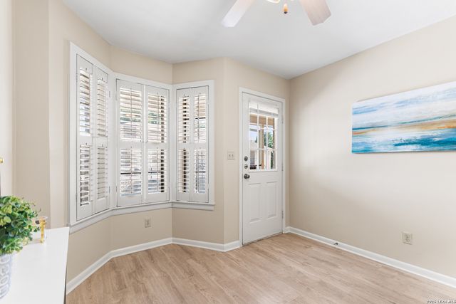 2611 Eisenhauer Rd Apt 304, San Antonio, TX 78209