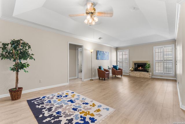 2611 Eisenhauer Rd Apt 304, San Antonio, TX 78209