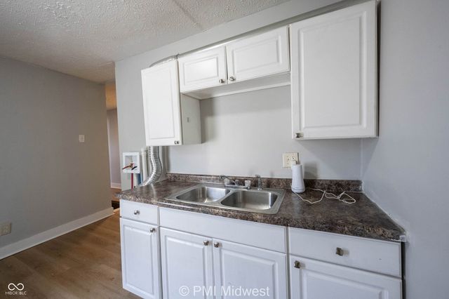 2209 E New York Street B, Indianapolis, IN 46201
