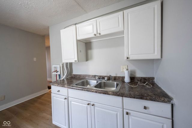 2209 E New York Street B, Indianapolis, IN 46201