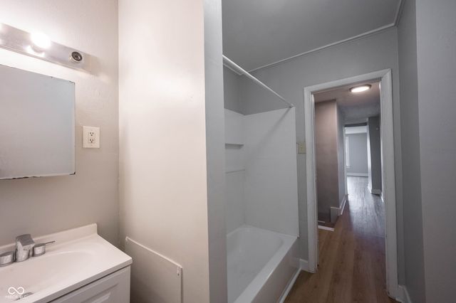 2209 E New York Street B, Indianapolis, IN 46201