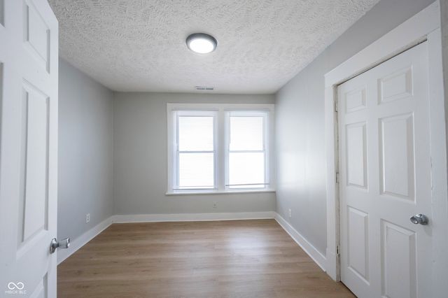 2209 E New York Street B, Indianapolis, IN 46201