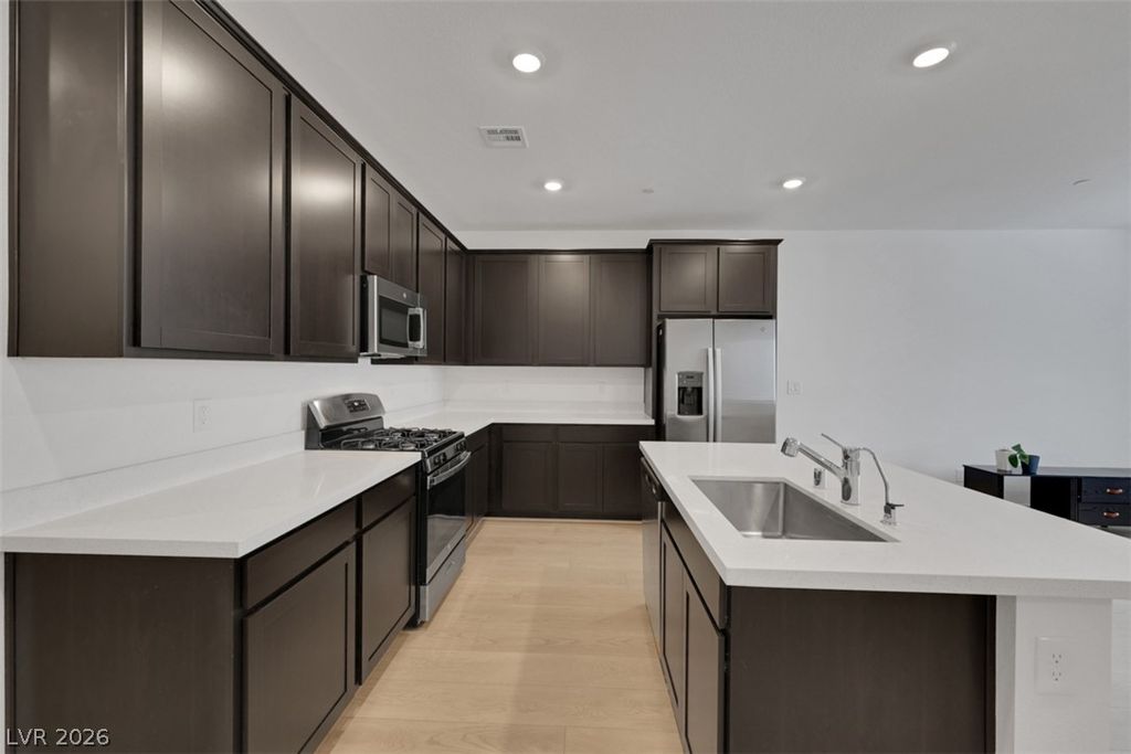 1526 Eva Crossing Place, Henderson, NV 89002 — exterior