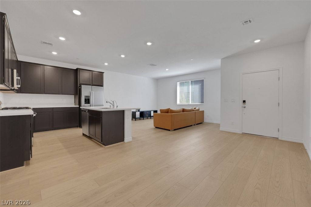 1526 Eva Crossing Place, Henderson, NV 89002 — photo 5