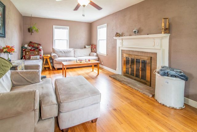 712 Caroline STREET, Janesville, WI 53545