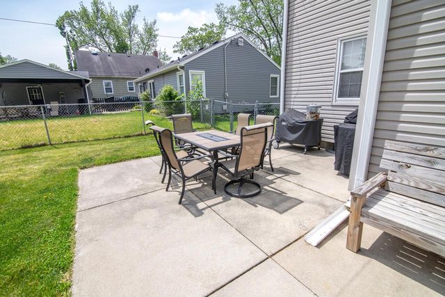 712 Caroline STREET, Janesville, WI 53545