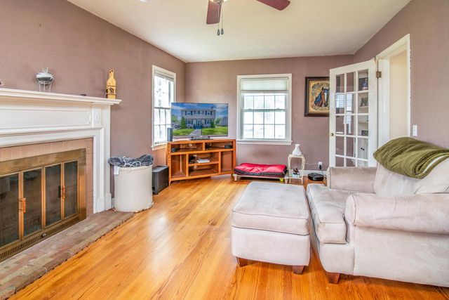 712 Caroline STREET, Janesville, WI 53545