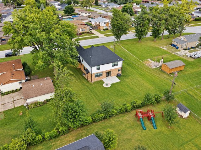5041 137th Street, Crestwood, IL 60418