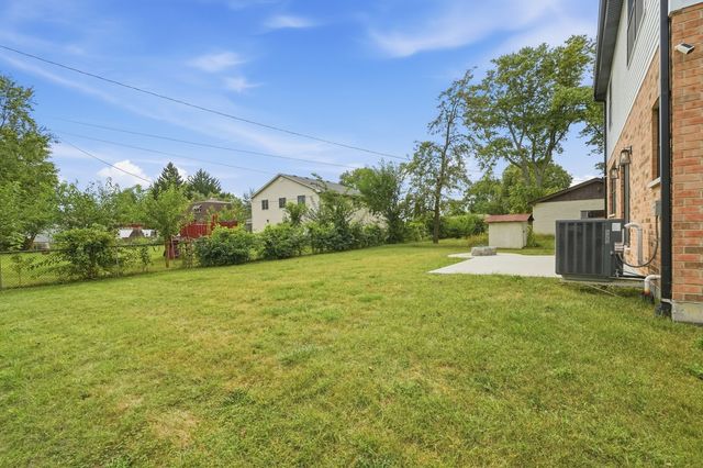 5041 137th Street, Crestwood, IL 60418