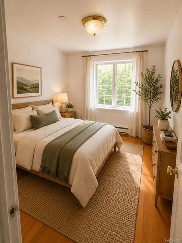 35-06 Leavitt Street 4F, Flushing, NY 11354