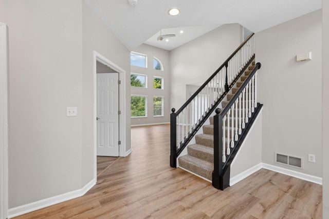 3234 Walkerview Drive, Hilliard, OH 43026