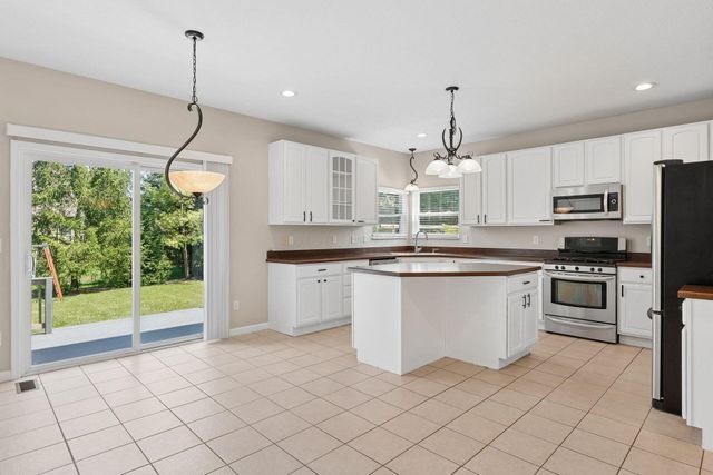 3234 Walkerview Drive, Hilliard, OH 43026