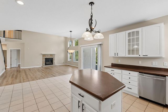 3234 Walkerview Drive, Hilliard, OH 43026