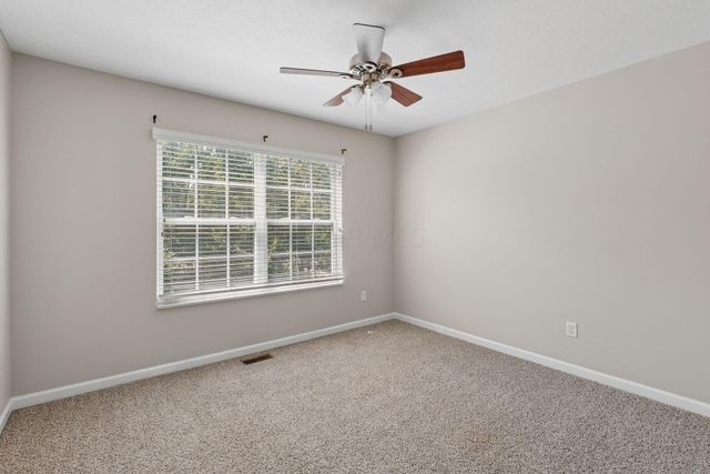 3234 Walkerview Drive, Hilliard, OH 43026