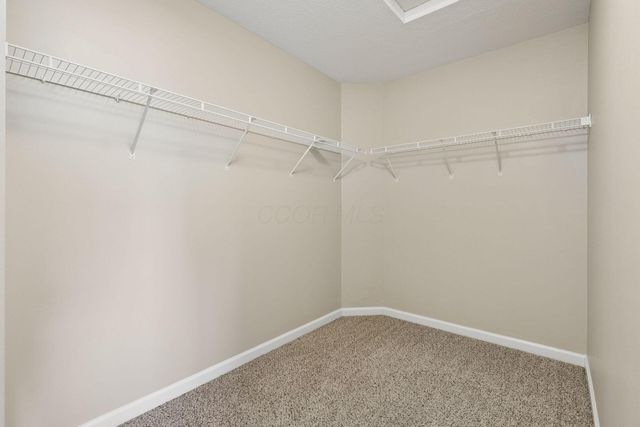 3234 Walkerview Drive, Hilliard, OH 43026