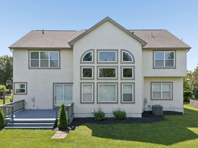 3234 Walkerview Drive, Hilliard, OH 43026