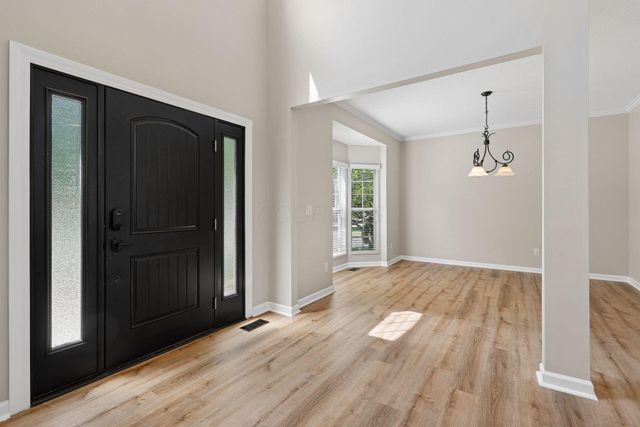 3234 Walkerview Drive, Hilliard, OH 43026