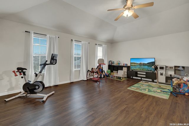 509 Roadrunner, New Braunfels, TX 78130