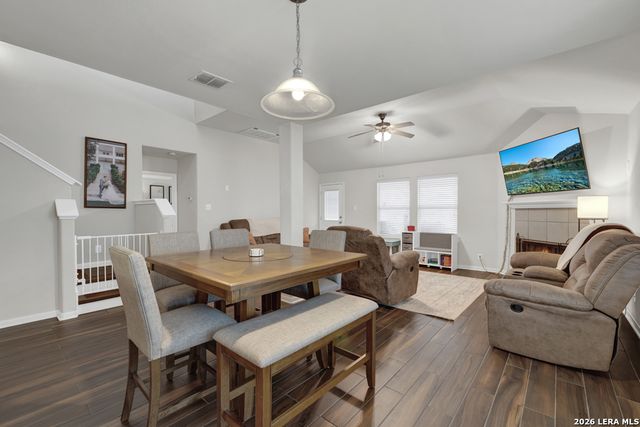 509 Roadrunner, New Braunfels, TX 78130