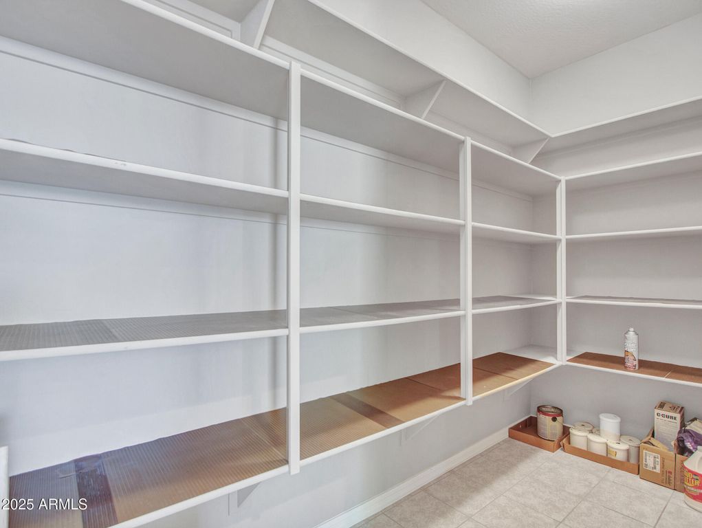 Image 17 of property listing at 44628 N 41st Lane, New River, AZ 85087